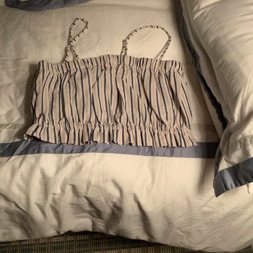 Falling love crop top